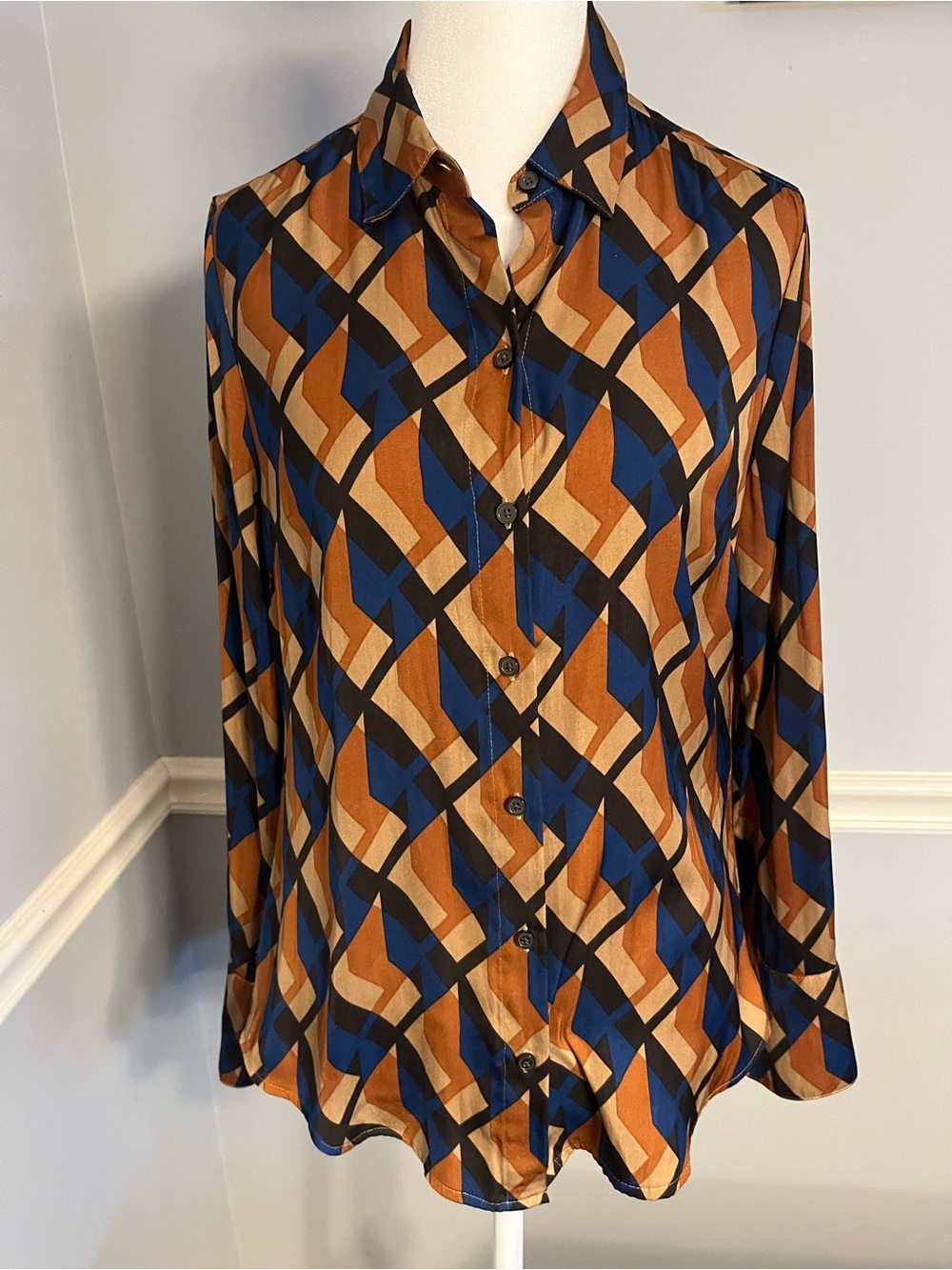 Art deco Geometric Print Button-Down Shirt in Blue and Brown